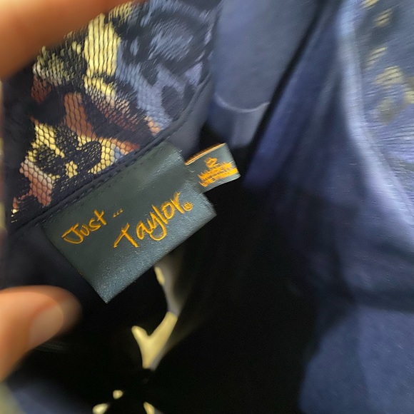 Navy dress - Picture 4 of 5